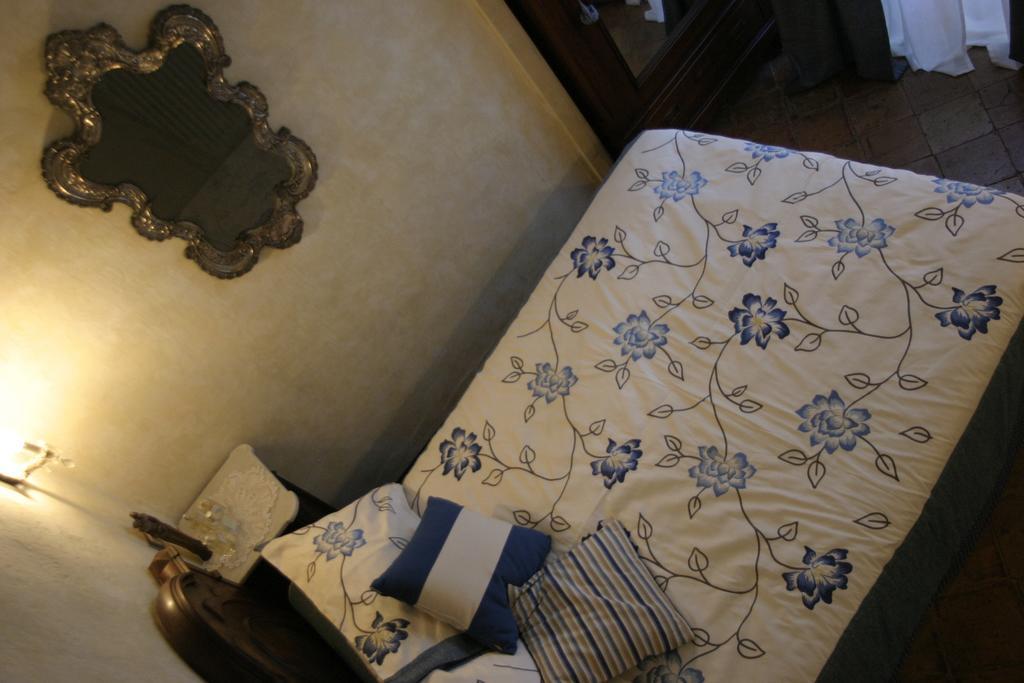 Tovo San Giacomo Casa Nobile Bed & Breakfast 部屋 写真